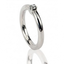 Asring met steen 703 Zilver